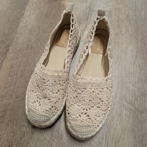 Bonnibel Crochet Espadrilles in Beige Size 6.5
